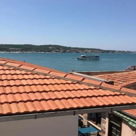 Отель Aziz Arslan *